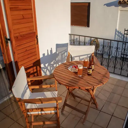 Athanasia * مدينة سكياثوس