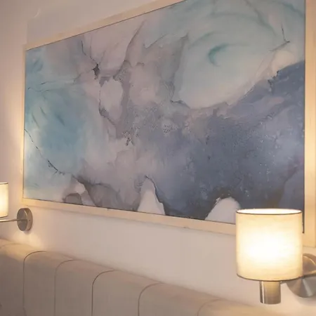 Athanasia فندق *